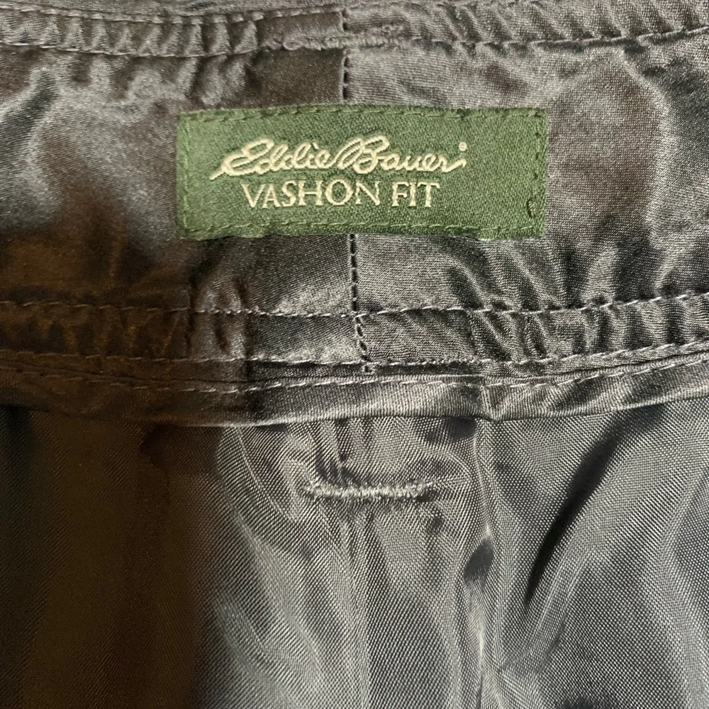 Eddie Bauer Vashon Fit wool blend pants. Gray. Size 10. - Picture 3 of 8
